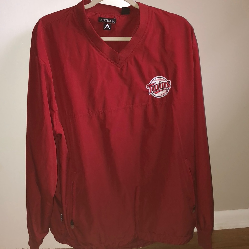 MINNESOTA TWINS WINDBREAKER